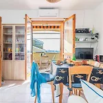 Coral House 2 - Happy