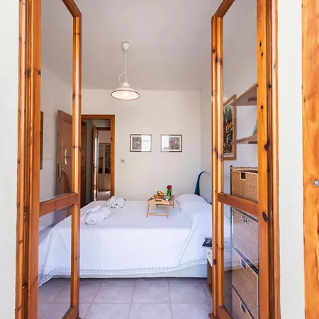 Coral House With Shared Pool And Sea View *