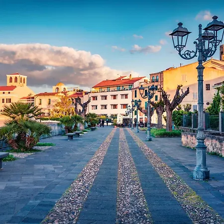 Apartmán Coral House With Shared Pool And Sea View *